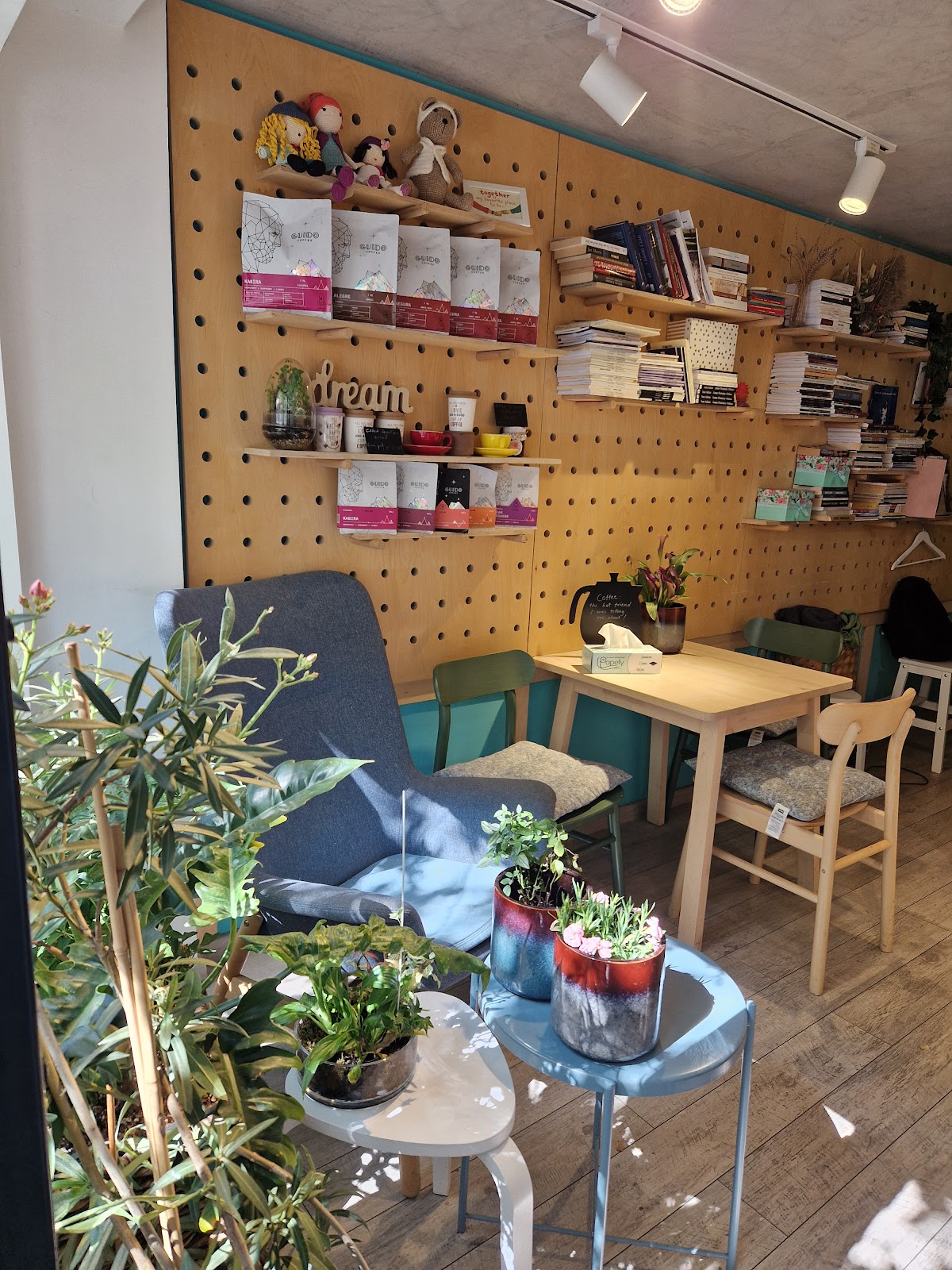 13 - Cafenea cu Poezie - Specialty Coffee photo 7