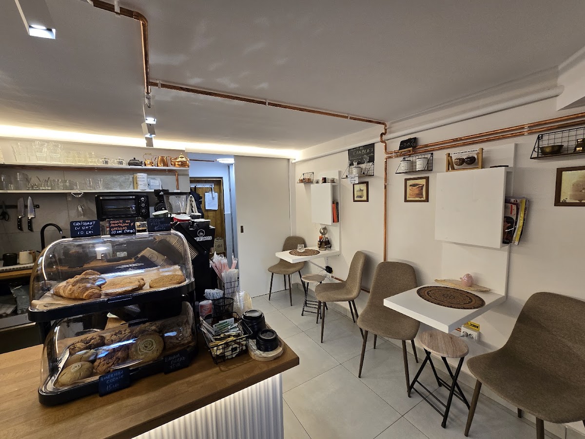 232 Specialty COFFEE SHOP photo 6