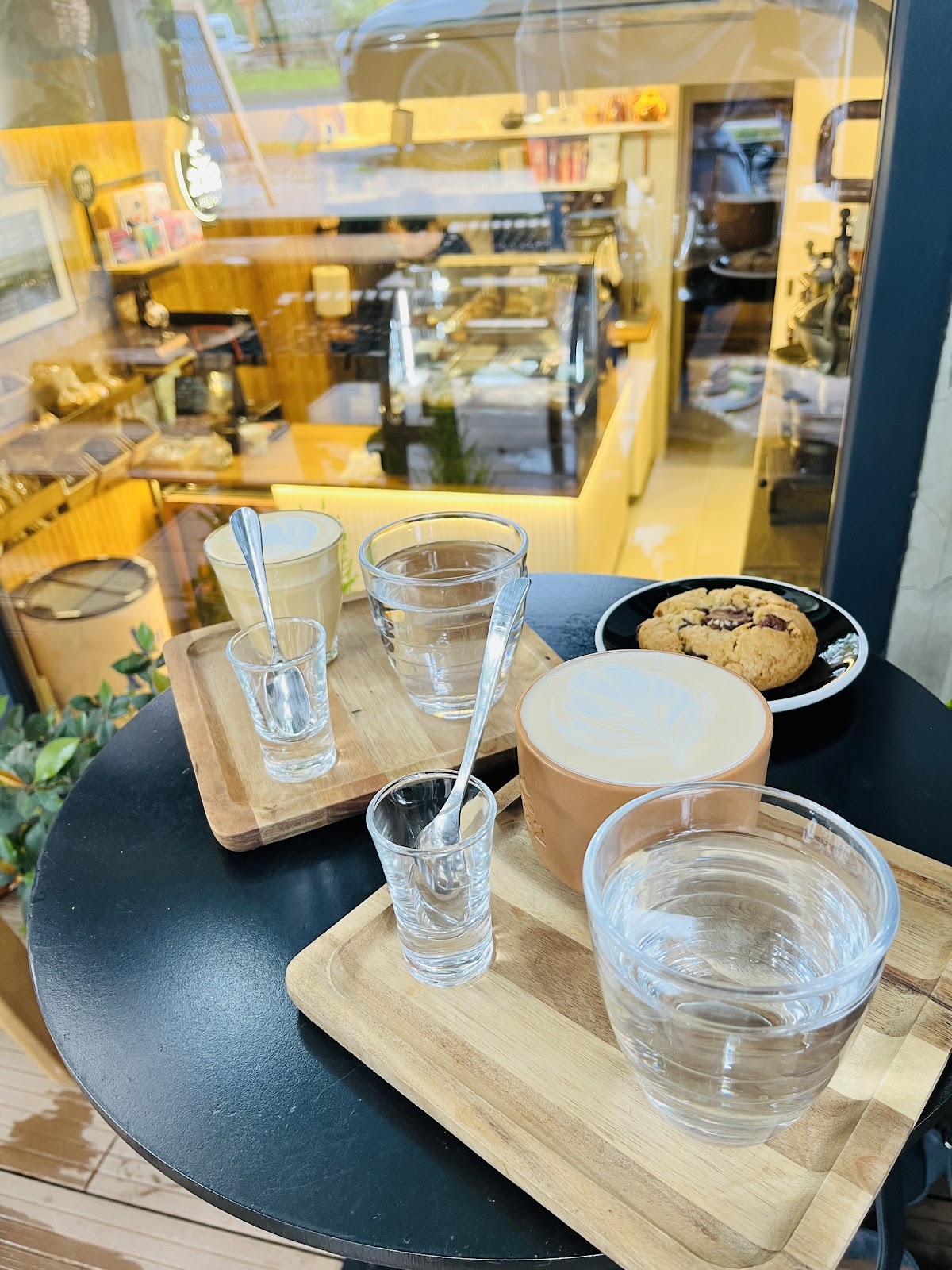 232 Specialty COFFEE SHOP photo 7