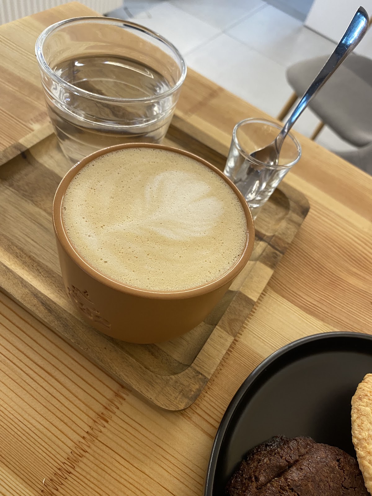 232 Specialty COFFEE SHOP photo 8