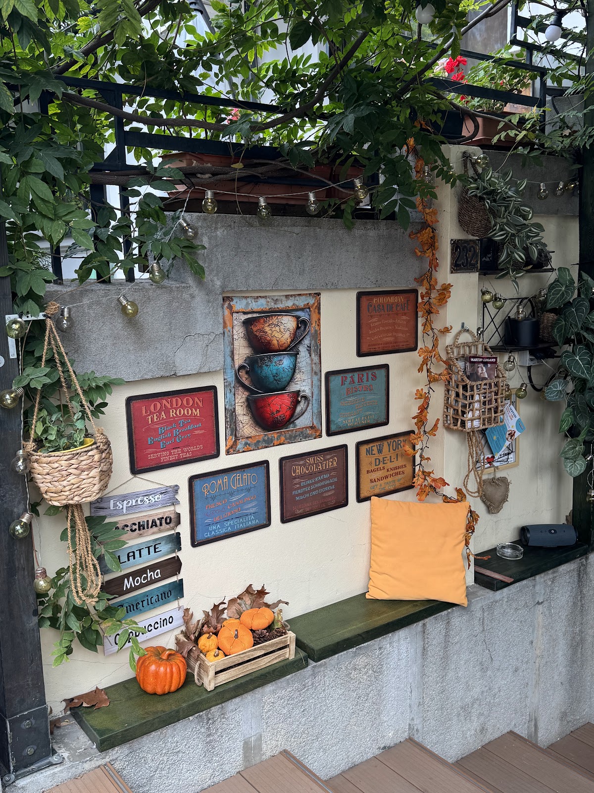 232 Specialty COFFEE SHOP photo 9