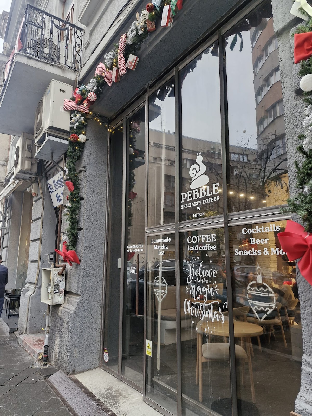 Pebble Bucharest photo 6